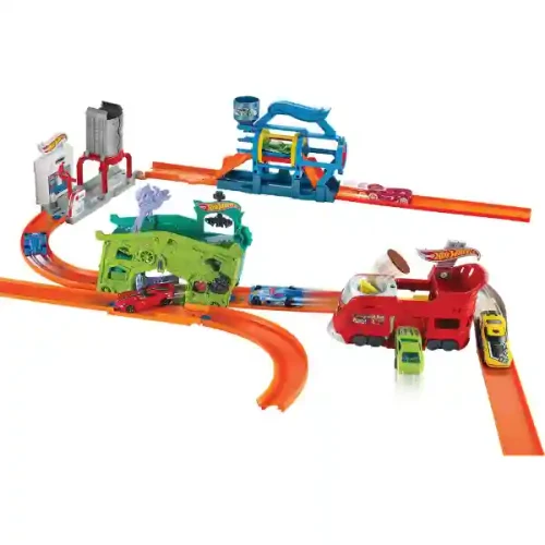 FJN34 Hot Wheels Set de joaca City (as).