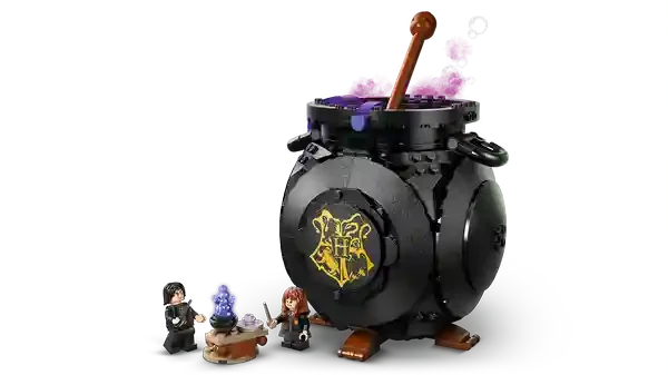 Lego 76464 Cauldron: Secrert Potions Classroom 6
