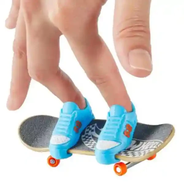 HXM73 Hot Wheels Fingerboard Scratch N'Skate in ass 3